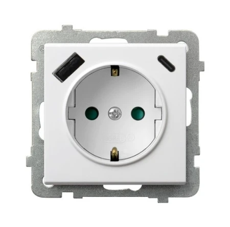 Gniazdo pojedyncze z uziemieniem schuko z przesłonami torów prądowych, z ładowarką USB A+C producent Ospel seria Sonata kolor Biały mat kod GP-1RSPUSBAC/m/75