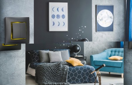 Włącznik Roletowy Z Podświetleniem Zielonym