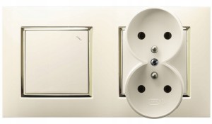 Gniazdo Podwójne Z Włącznikiem Schodowym Ospel Aria Ecru Złoty