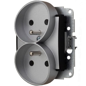 Gniazdo Podwójne Bez Ramki Bezpieczne 7/12