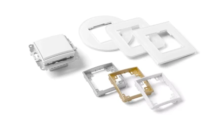 Icon Mechanizm Gniazda Telefonicznego Pojedynczego 1Xrj11 + Komputerowego Pojedynczego 1Xrj45, Kat. 5E, 8-Stykowy, Beznarzędziowe, Bez Pola Opisowego Złoty 29Igtkbo