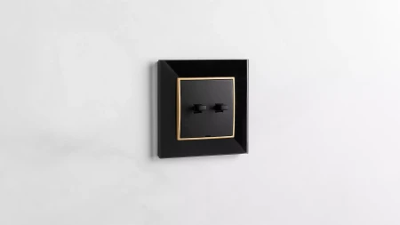 Icon Mechanizm Gniazda Podwójnego Do Ramki Z Uziemieniem 2X(2P+Z) (Bez Przesłon Torów Prądowych) Szary Mat 27Igpr-2Z