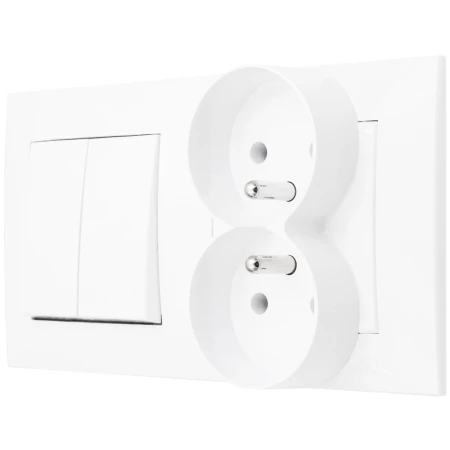 Ospel Szafir Biały Łącznik Podwójny Z Gniazdem Podwójnym Zestaw Z Ramką