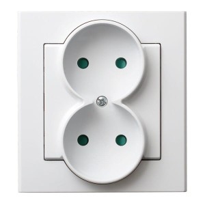 Sonata Biały Gniazdo Podwójne Z Przesłonami Torów Prądowych, Kompletne Z Ramką Gp-2Rp/00