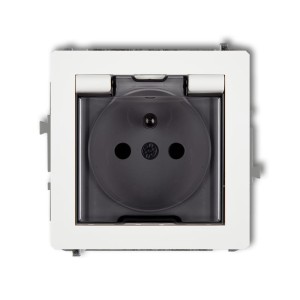 Karlik Deco Biały Mat Mechanizm Gniazda Bryzgoszczelnego Z Uziemieniem 2P+Z (Klapka Dymna, Przesłony Torów Prądowych) 25Dgpb-1Zdp