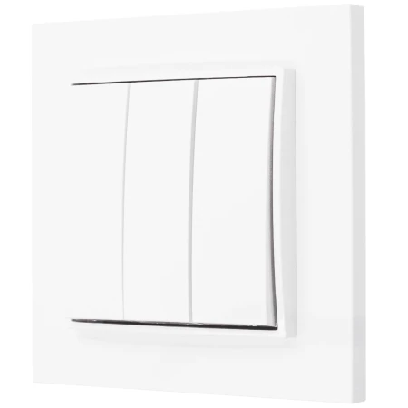 Włącznik Potrójny Z Ramką Karlik Mini 00/00