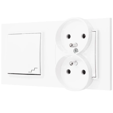 Włącznik Schodowy Z Gniazdkiem 00/00 11