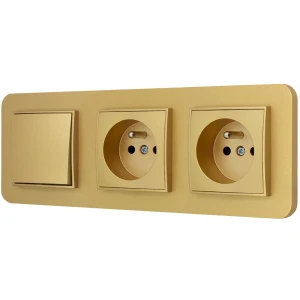 Włącznik pojedynczy i dwa gniazda pojedyncze z ramką zaokrągloną seria MINI kolor złoty
