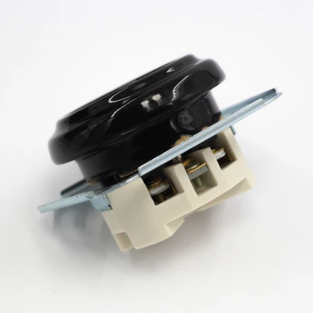 Gniazdo pojedyncze 2P+Z 'Retro ceramic' bez ramki,  16A-250V~, czarne TG-RC-51B