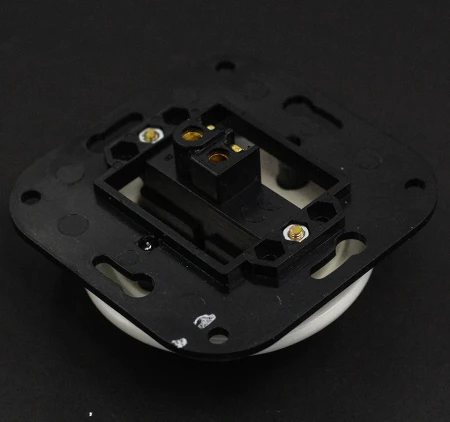 Łącznik pojedynczy 'Retro ceramic' bez ramki, 10A-250V~, biały TG-RC-110W
