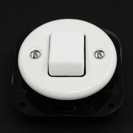 Łącznik krzyżowy 'Retro ceramic' bez ramki, 10A-250V~, biały TG-RC-140W