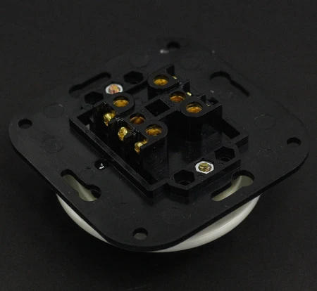 Łącznik krzyżowy 'Retro ceramic' bez ramki, 10A-250V~, biały TG-RC-140W