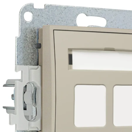 Karlik Seria Mini Mechanizm gniazda multimedialnego podwójnego bez modułu (standard Keystone) kolor taupe symbol 60MGM-2P