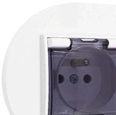 Trzy gniazda hermetyczne z ramką okrągłą seria MINI kolor biały mat