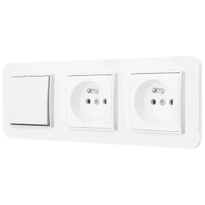 Włącznik pojedynczy i dwa gniazda pojedyncze z ramką zaokrągloną seria MINI kolor biały mat