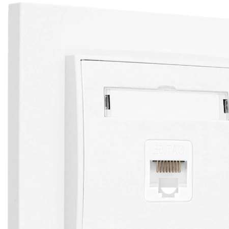 Gniazdo internetowe rj45 1x z ramką prostą seria MINI kolor biały mat