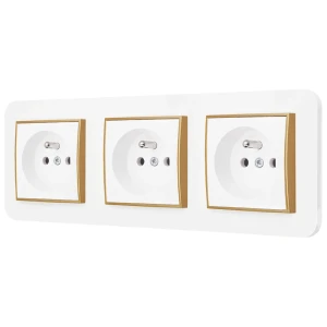 Trzy gniazda pojedyncze z ramką zaokrągloną seria MINI kolor biały mat/złoty