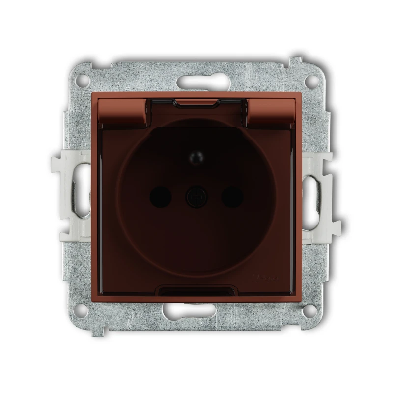 Karlik Seria Mini Mechanizm gniazda bryzgoszczelnego z uziemieniem 2P+Z (klapka dymna, przesłony torów prądowych) kolor terakota symbol 63MGPB-1zdp