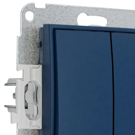 Karlik Seria Mini Mechanizm łącznika żaluzjowego z podtrzymaniem (dwa klawisze bez piktogramów) kolor navy blue symbol 64MWP-88.1