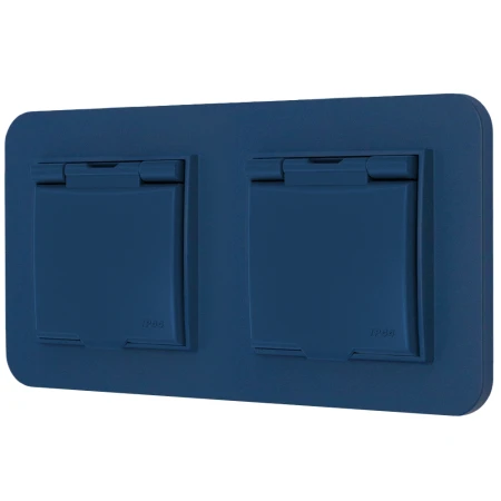 Dwa gniazda hermetyczne do łazienki z ramką zaokrągloną seria MINI kolor navy blue