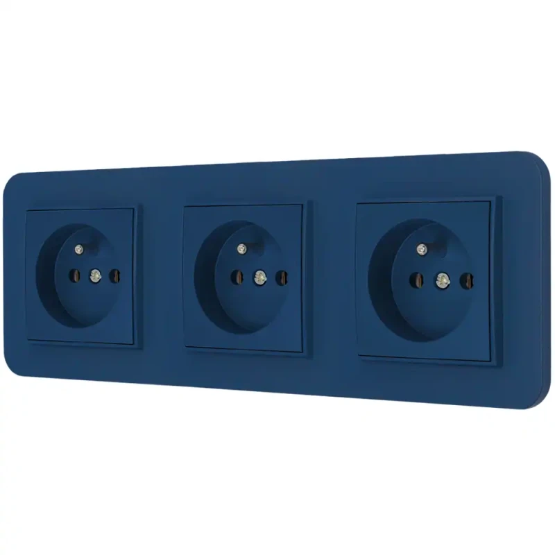 Trzy gniazda pojedyncze z ramką zaokrągloną seria MINI kolor navy blue
