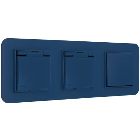 Włącznik pojedynczy i dwa gniazda hermetyczne z ramką zaokrągloną seria MINI kolor navy blue